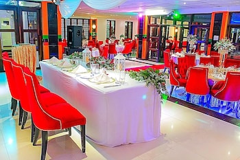 New Fairmount Hotel And Casino,Southern>>Livingstone,3 star