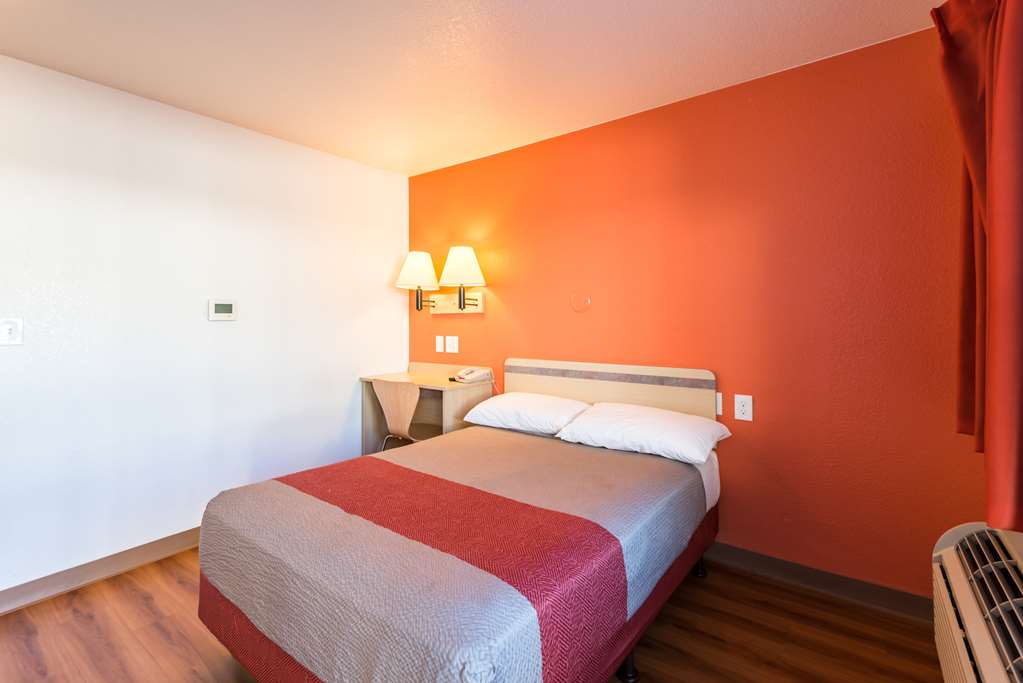 motel 6 reno