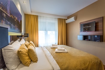 feel belgrade aparthotel