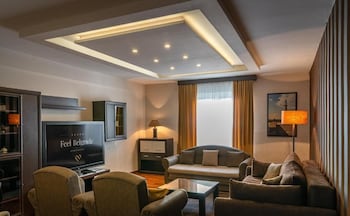 feel belgrade aparthotel