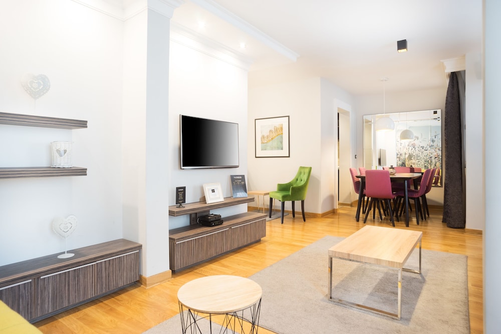 feel belgrade aparthotel