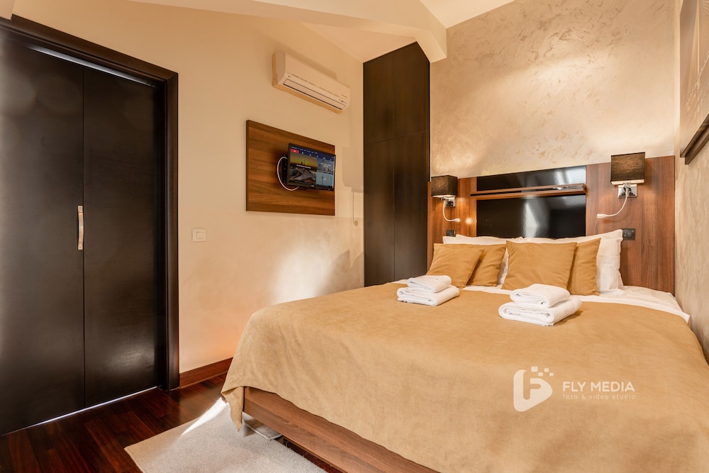 feel belgrade aparthotel