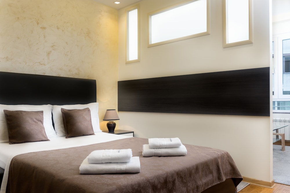 feel belgrade aparthotel