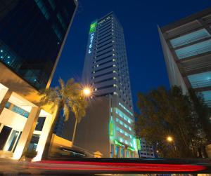 ibis styles manama diplomatic area