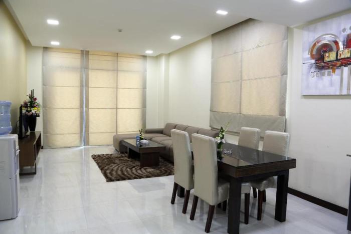 belle tower luxury apartments