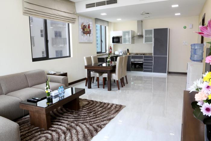 belle tower luxury apartments