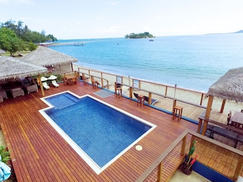vanuatu beachfront apartments