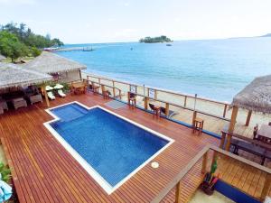 vanuatu beachfront apartments