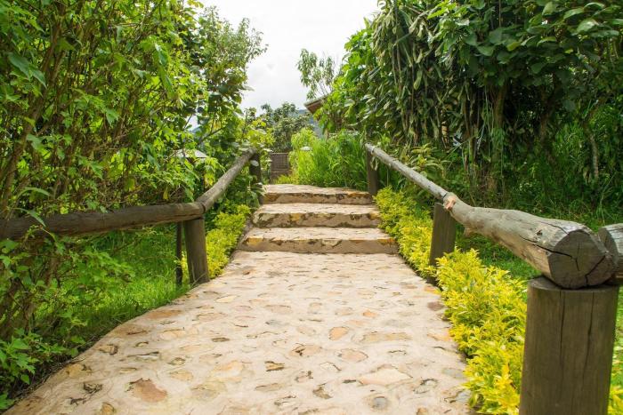 ichumbi gorilla lodge