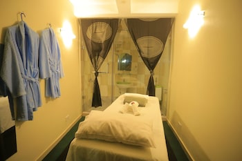 Mowicribs Hotel & Spa,Kampala>>Entebbe,3 star
