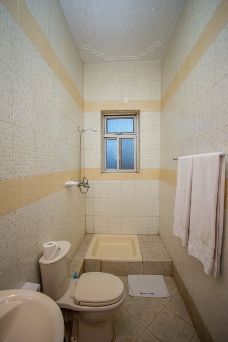 Jevine Hotel,Central Region>>Kampala,3 star