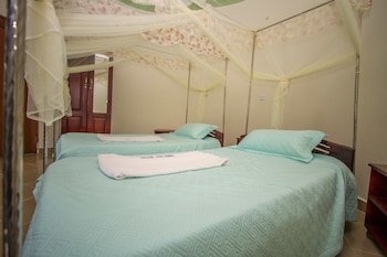trek savannah hotel
