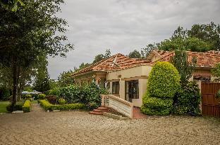 tuzza hotel