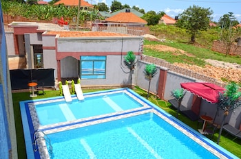 Dianwill Hotel,Central Region>>Busiiro,3 star