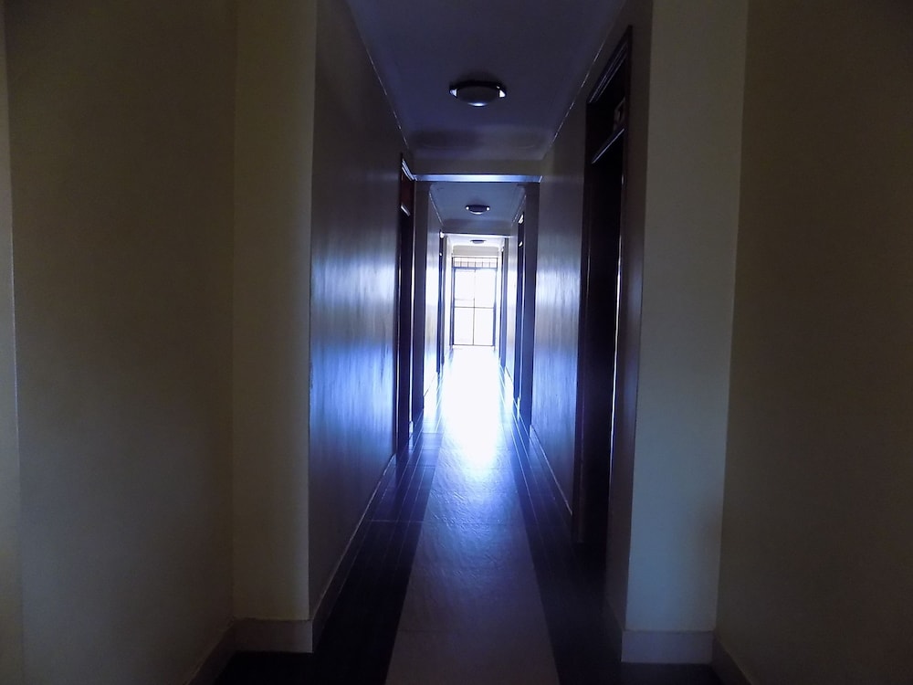 olina hotel and apartments