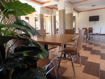 olina hotel and apartments