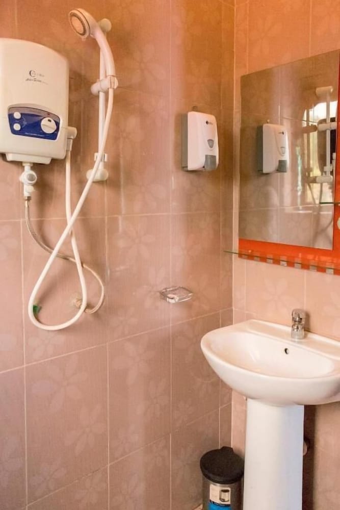 kahondo buffalo hotel