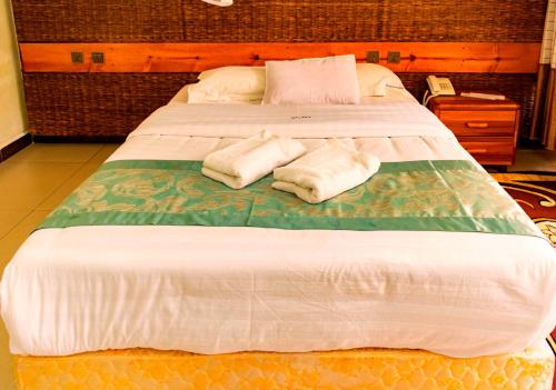kalya courts hotel