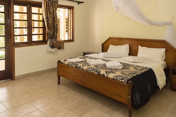 kalya courts hotel