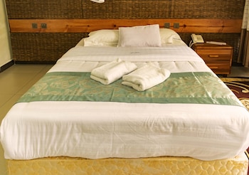 kalya courts hotel