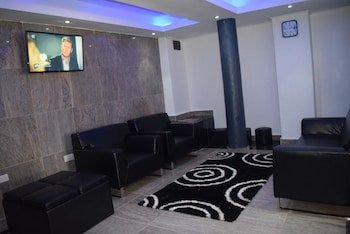 latitude 1 serviced suites