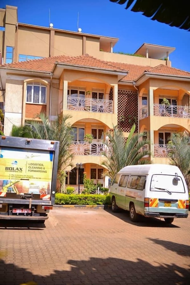 crystal suites and apartments