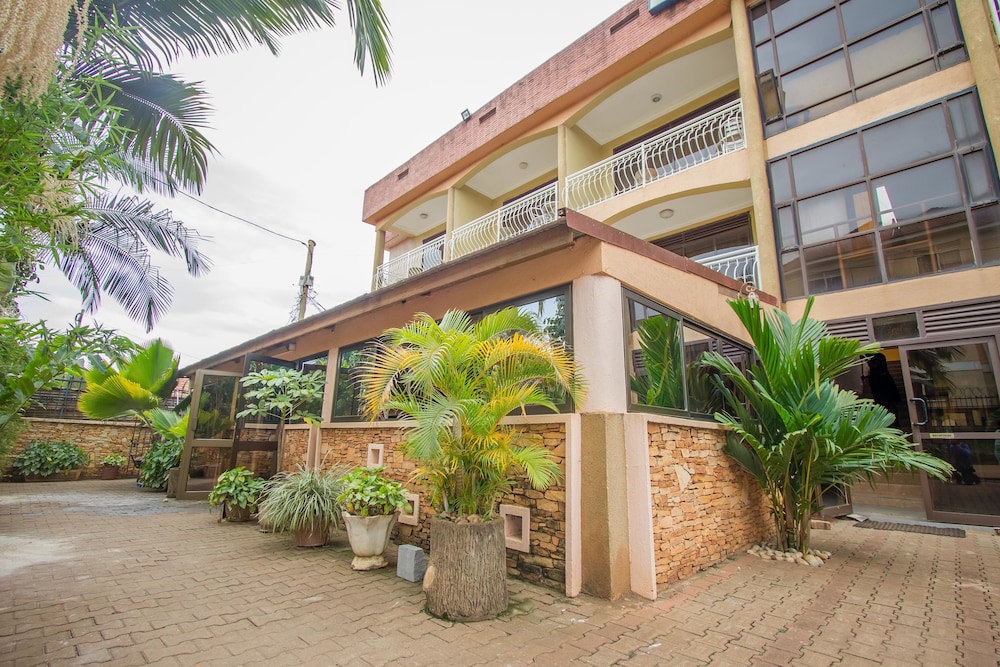 crystal suites and apartments