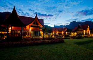 tha lane bay villa