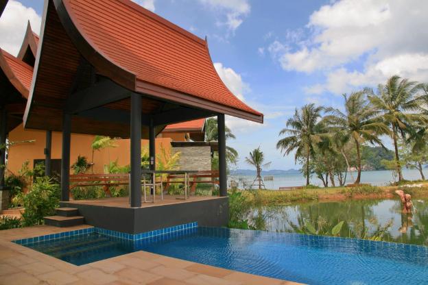 tha lane bay villa
