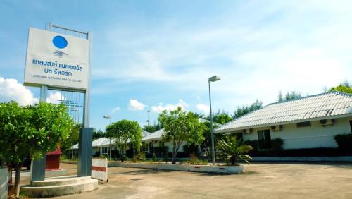 laem sing natural beach resort