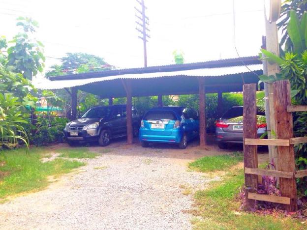 surada guesthouse
