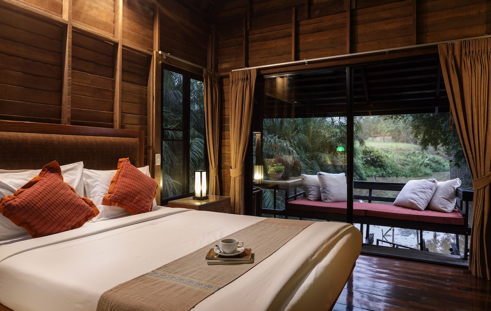 rai saeng arun resort