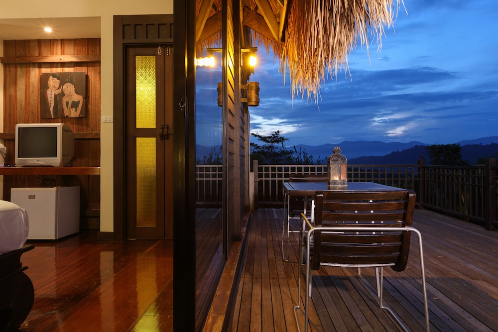 rai saeng arun resort