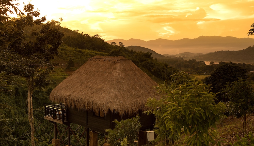 rai saeng arun resort