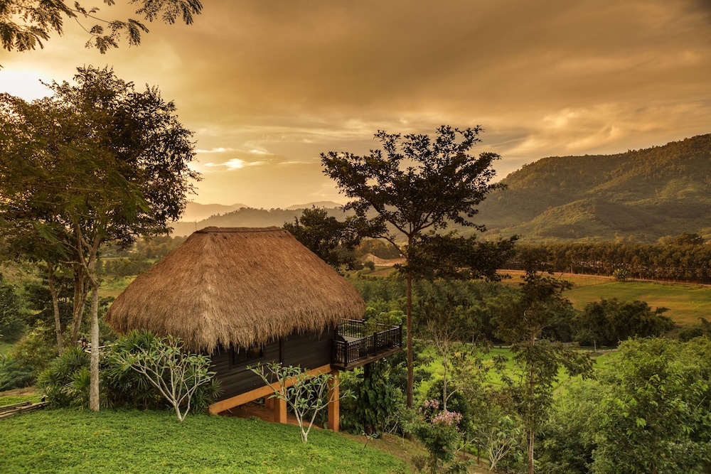 rai saeng arun resort