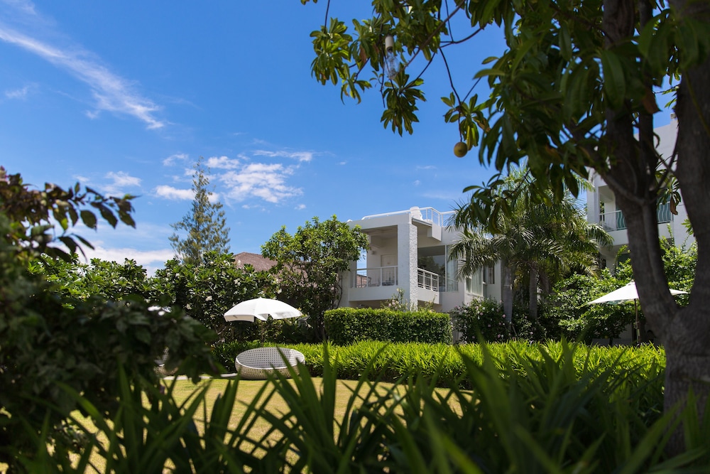 verano beach villa