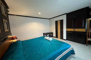 chiang rai grand room hotel