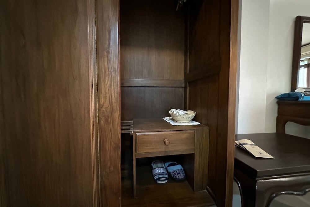 chiang rai grand room hotel