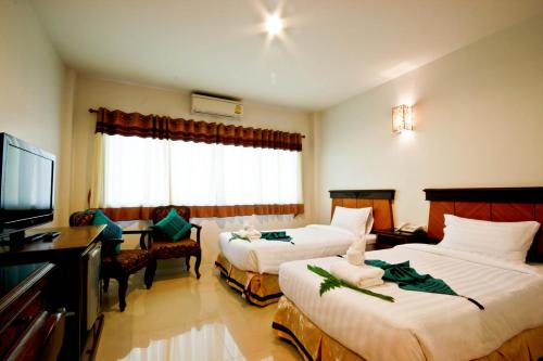 chiang rai grand room hotel