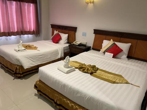 chiang rai grand room hotel