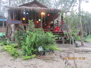 lanta maikeaw bungalow