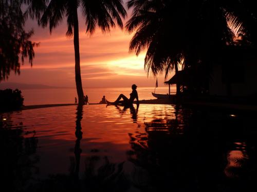 sarana bungalows adults only