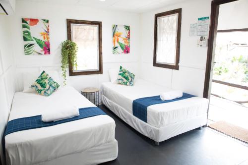 sarana bungalows adults only