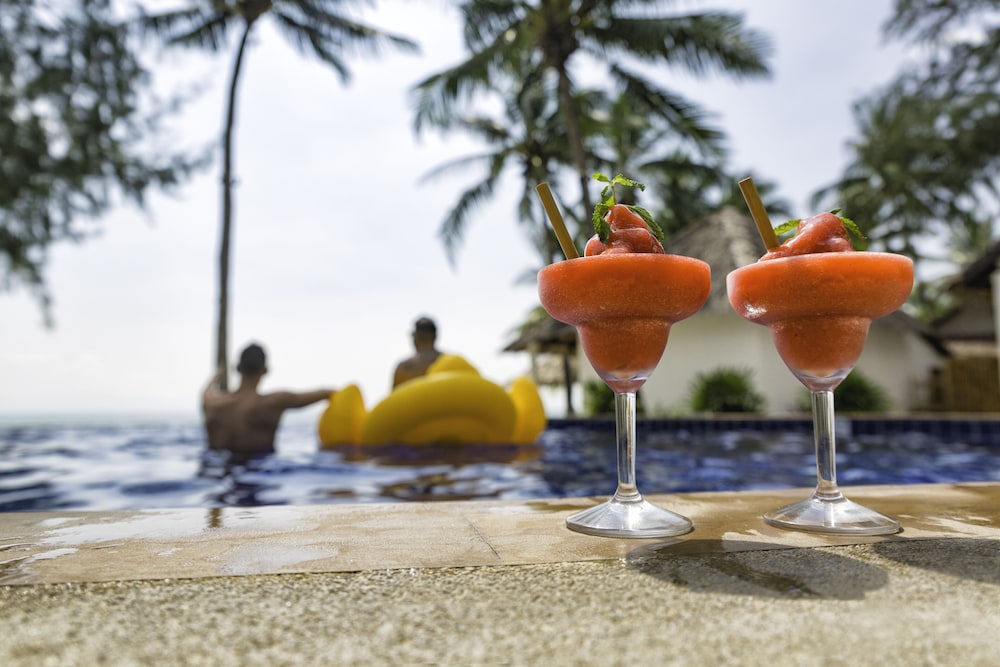 sarana bungalows adults only