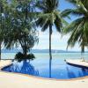 sarana bungalows adults only
