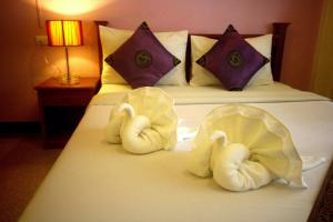 my place surat hotel