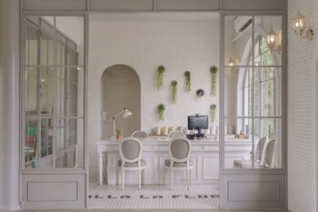 Villa La Flora Kanchanaburi,Kanchanaburi>>Kaeng Sian,4 star