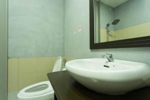 a plus hotel koh lipe hostel