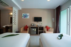 phi phi anita resort