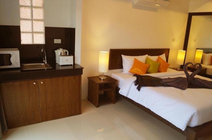 the seashore kamala service apartment